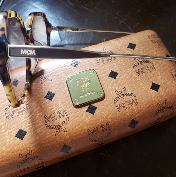 MCM Womens SUNGLASSES-NEW - Picture 8 of 11